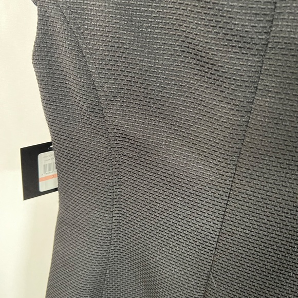 Ellen Tracy Black Dress with Gold Zipper and Gold Rivets (02) - Picture 9 of 10